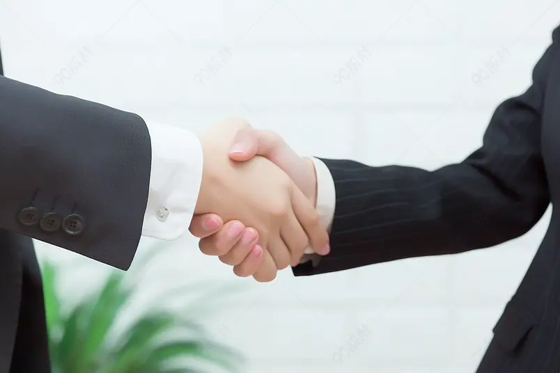 商务合作握手礼仪团队协作职业实拍摄影图