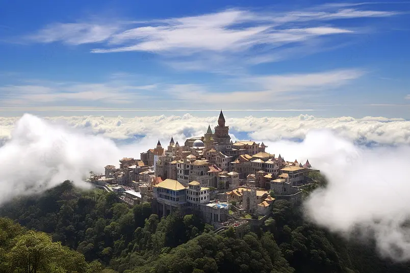 户外航拍蓝天下的越南巴拿山风光