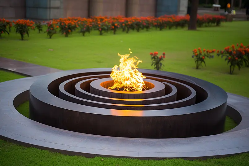 南京雨花台烈士陵园长明火