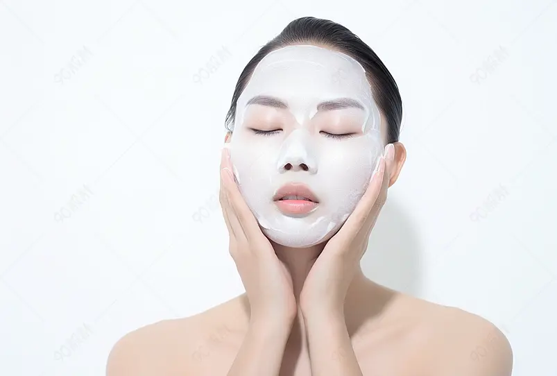 清晰的摄影图高清的图片电商产品拍摄白色背景上的美女在敷面膜脸部面膜
