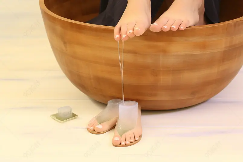 牛奶足浴