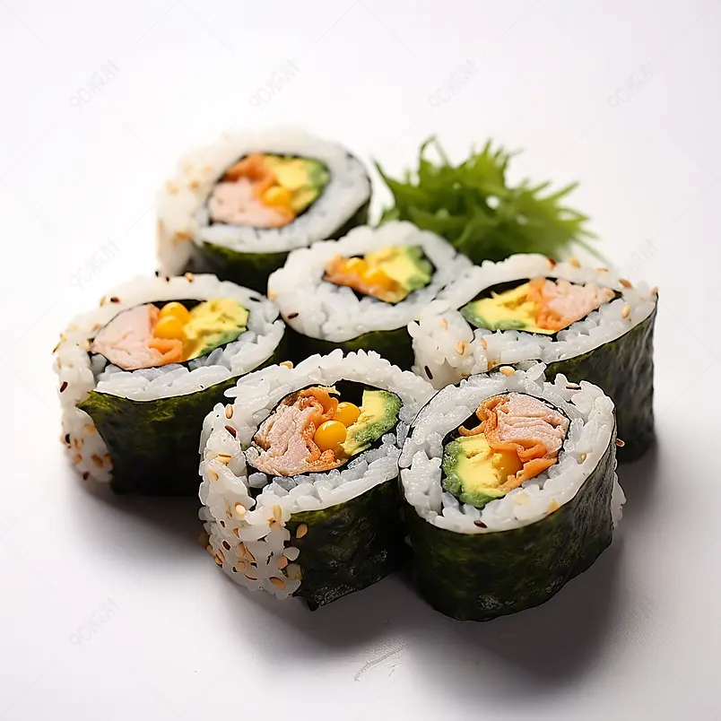 一套寿司卷浦卷海苔。卷里有烤鲑鱼，金枪鱼，胡椒，黄瓜，鳄梨。日本菜，亚洲菜。海苔丝米饭卷。白色背景。前视图。本空间
