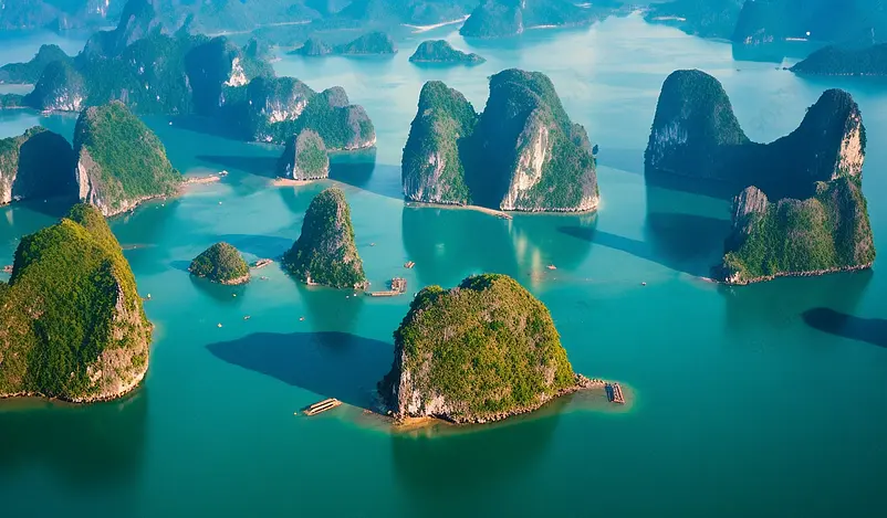 越南下龙湾鸟瞰图