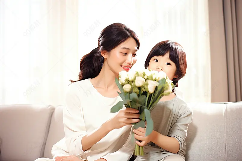 女儿给妈妈送花