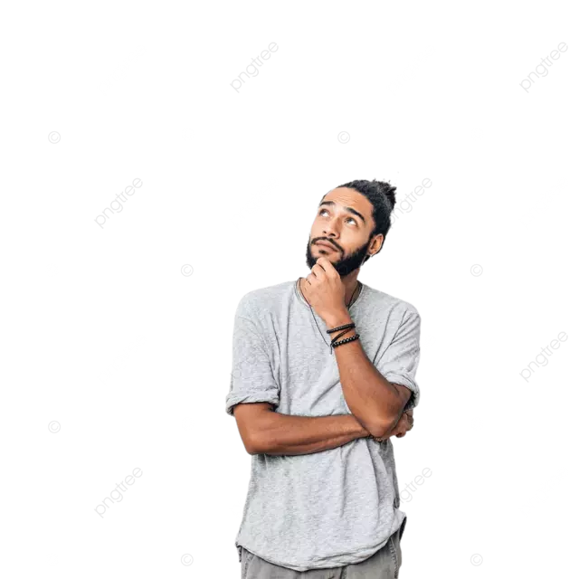 周到的人站在休闲衣服的白色背景上