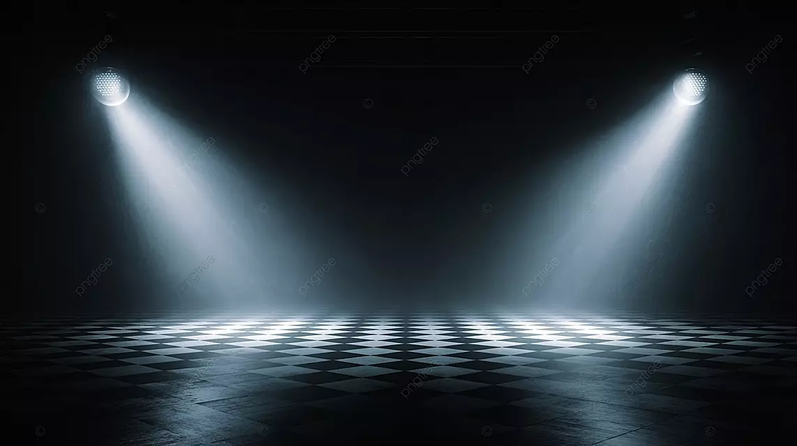 极简舞台照明效果，伴随着聚光灯和棋盘背景