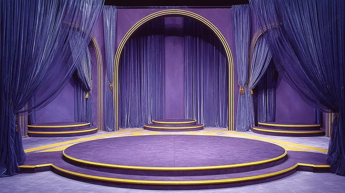 带有圆形平台和黄色装饰的紫色舞台场景